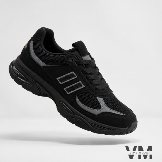 Zapatilla mujer Montreal Black negra con detalles blancos, diseño deportivo y suela negra