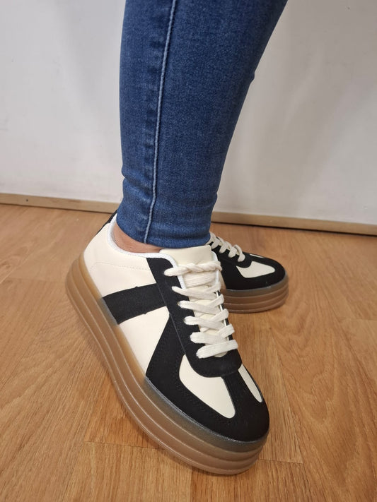 Zapatilla Mujer Clásico Urbano