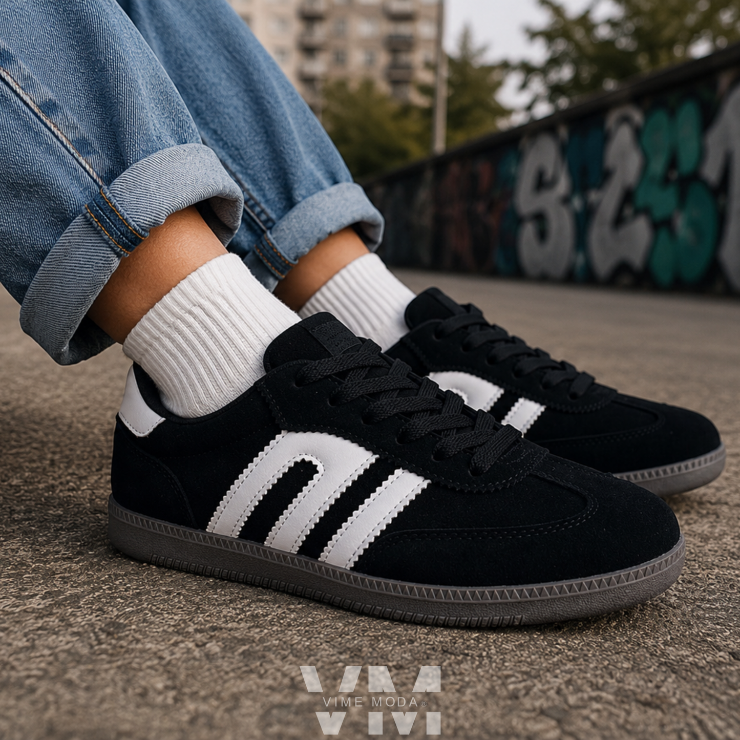 Zapatilla mujer Urban Classic Black color negro con diseño urbano y cómodo de VIME MODA®