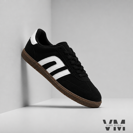 Zapatilla mujer Urban Classic Black negra con detalles blancos y suela color café, vista lateral